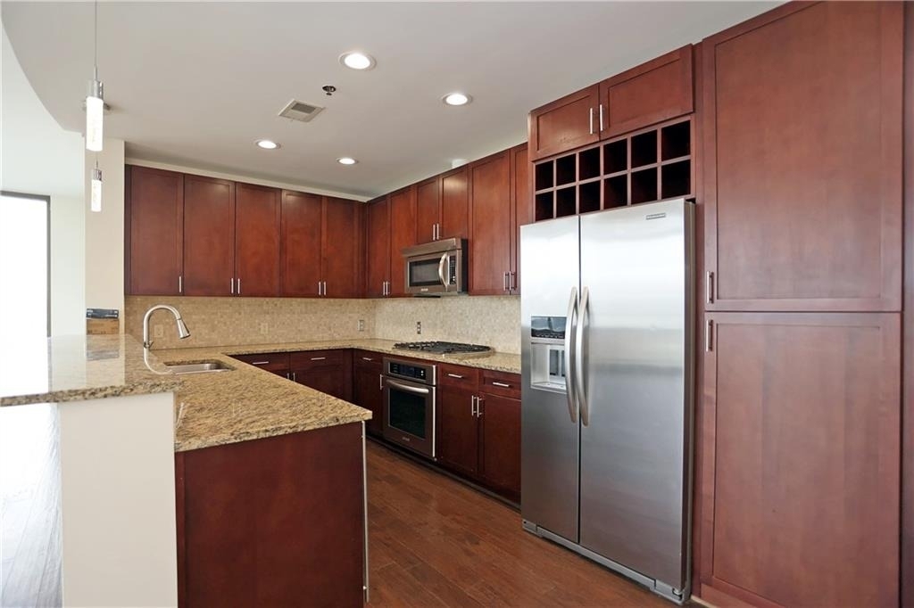 270 17th Street Nw - Photo 10