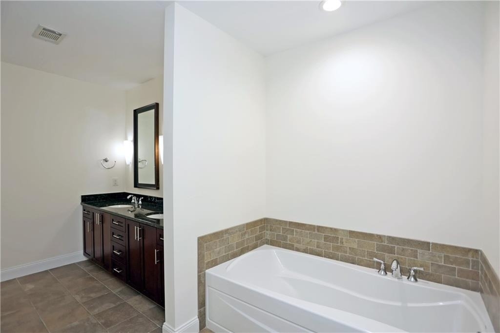 270 17th Street Nw - Photo 16