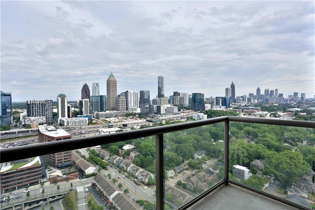 270 17th Street Nw - Photo 3