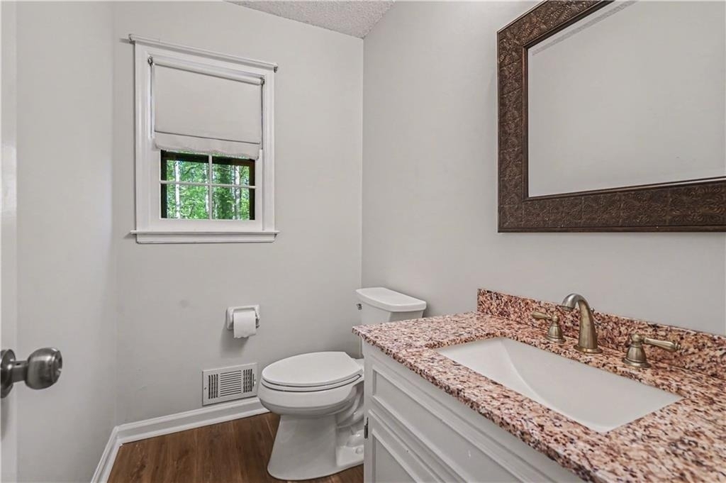 1527 Ridgewood Drive - Photo 7