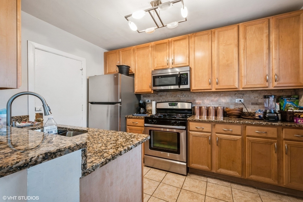 1224 W Chase Avenue - Photo 3