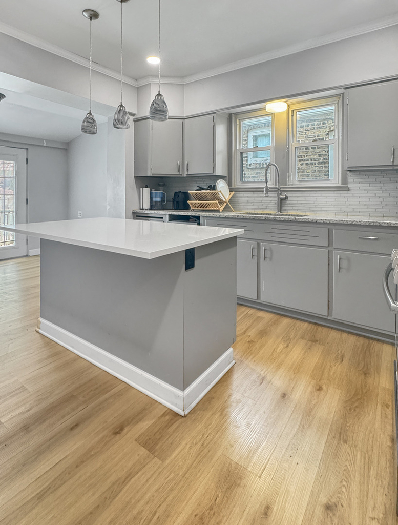 5322 W Cuyler Avenue - Photo 5