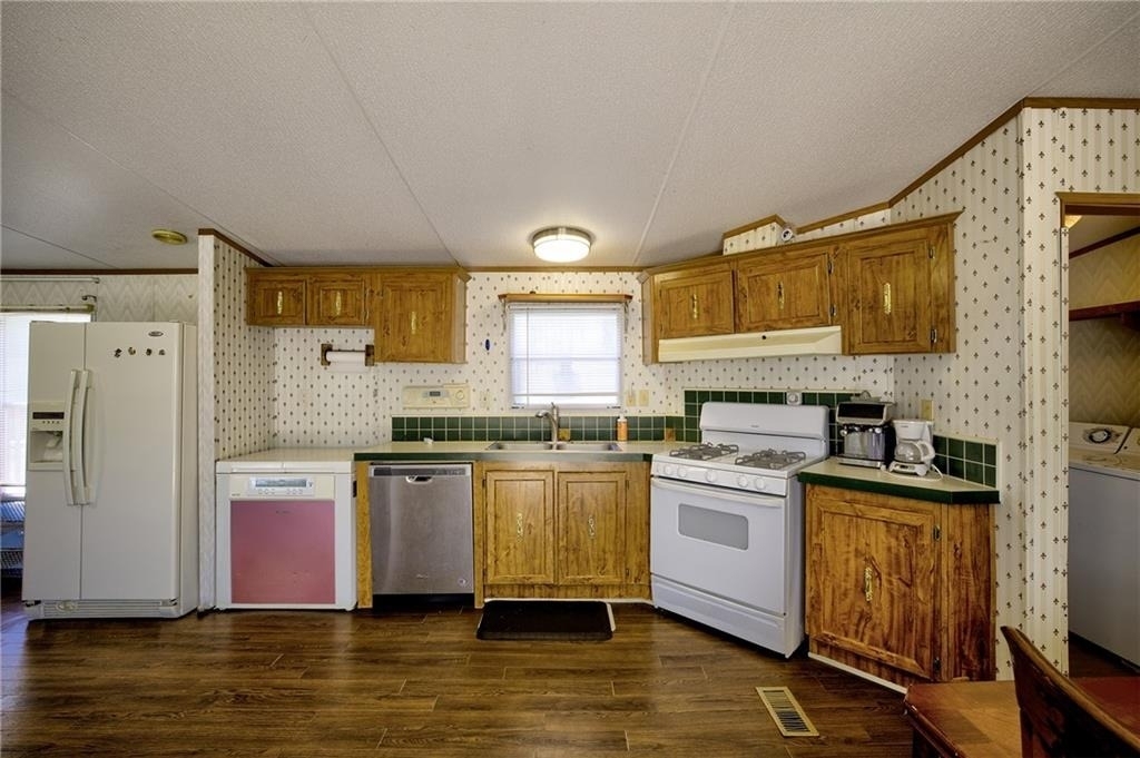4201 Dunagan Road - Photo 16