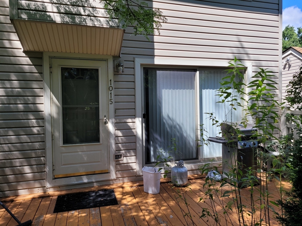 1015 Casa Drive - Photo 0