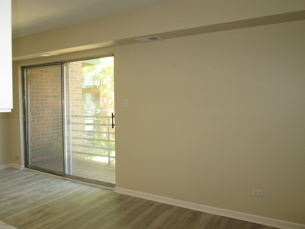 920 Casey Court - Photo 4
