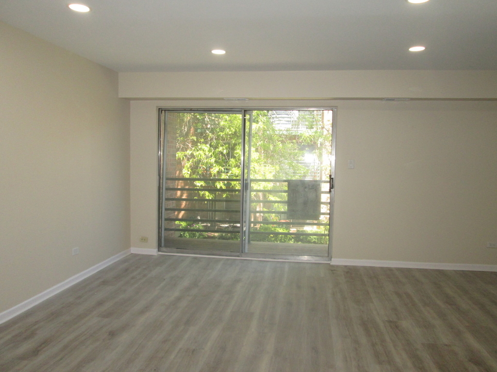 920 Casey Court - Photo 5