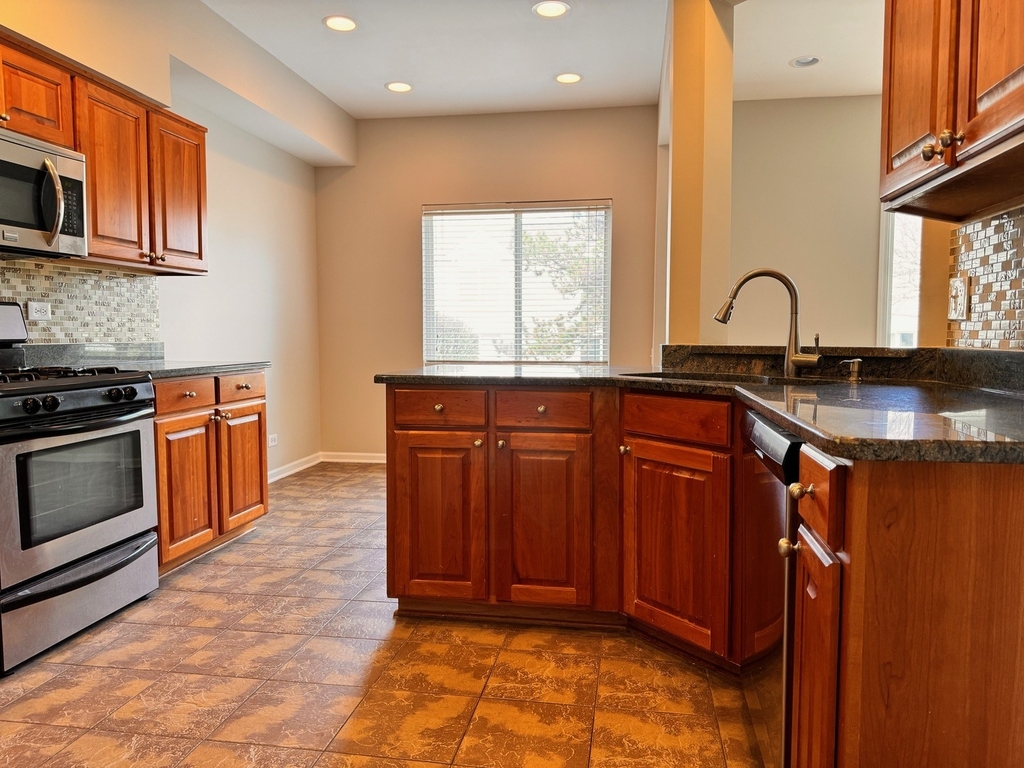 1617 Spaulding Road - Photo 3