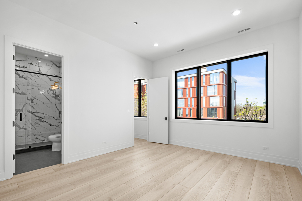 1331 W Taylor Street - Photo 10