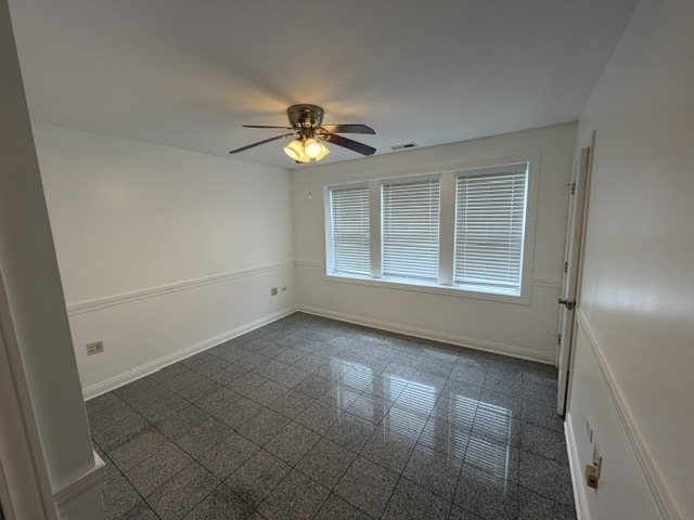 2140 W 23rd Street - Photo 4