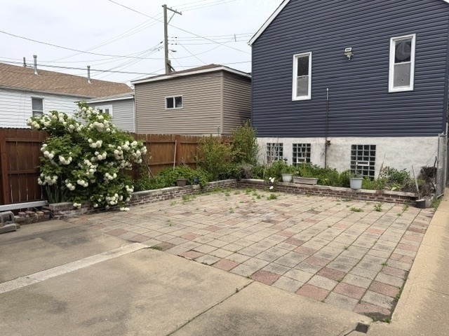 2140 W 23rd Street - Photo 12