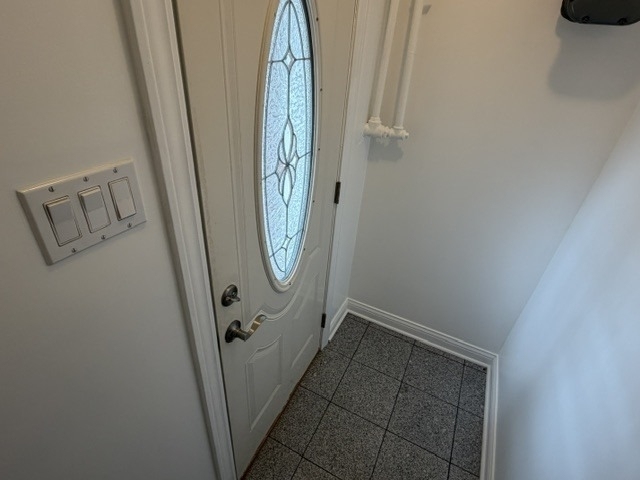 2140 W 23rd Street - Photo 2