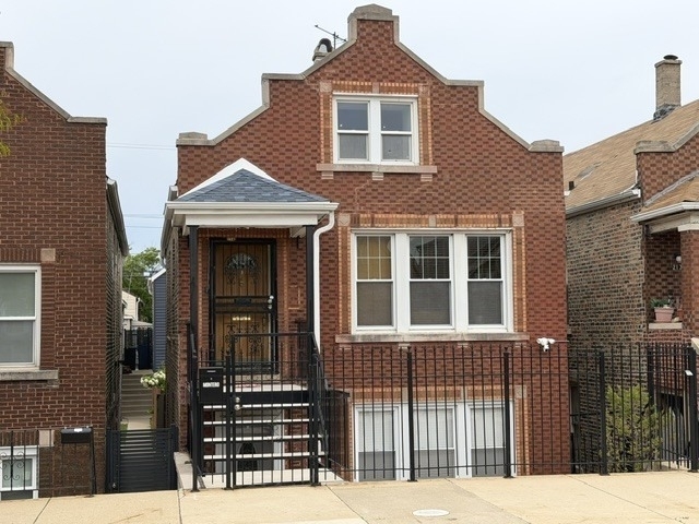 2140 W 23rd Street - Photo 0