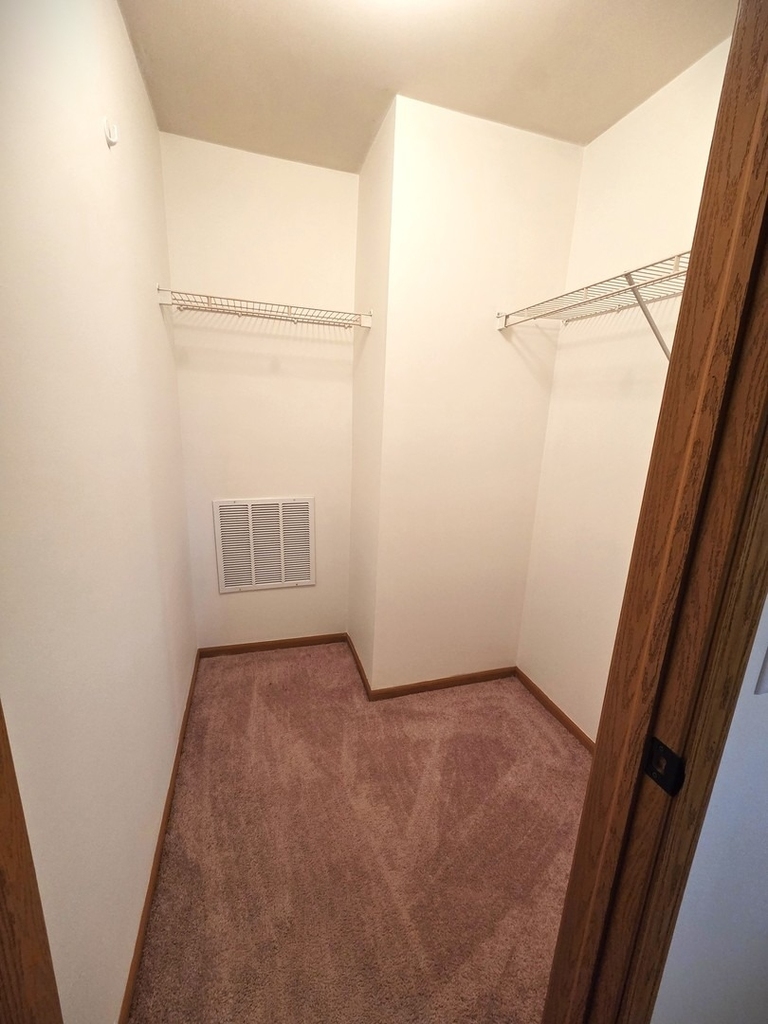 440 Cunat Boulevard - Photo 5