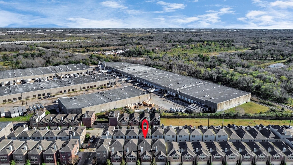 3627 Main Plaza Drive - Photo 32