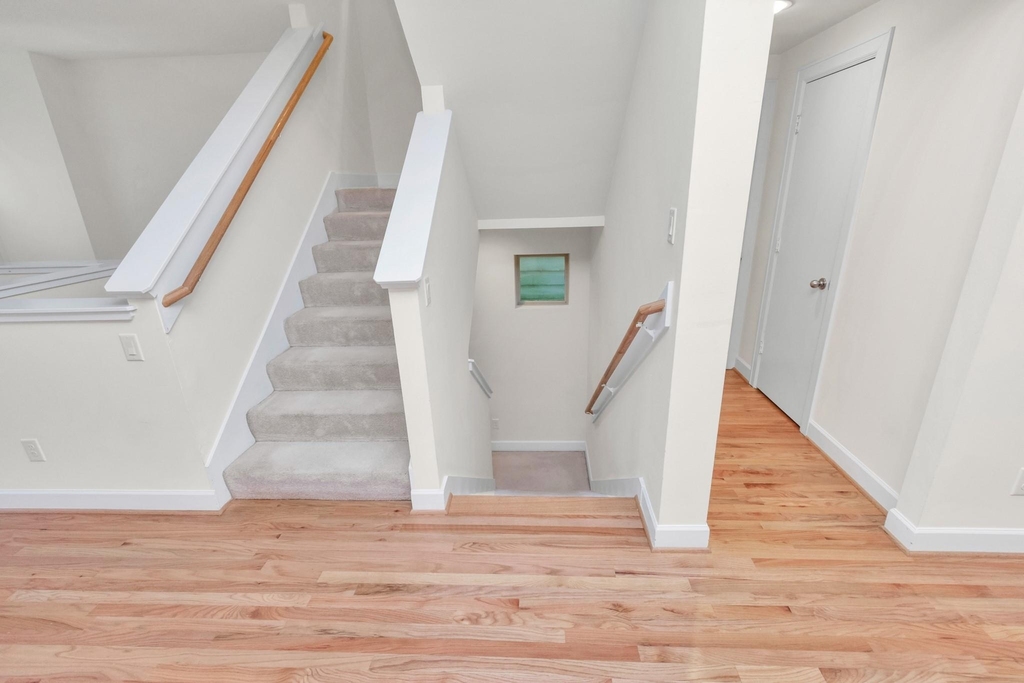 3627 Main Plaza Drive - Photo 8