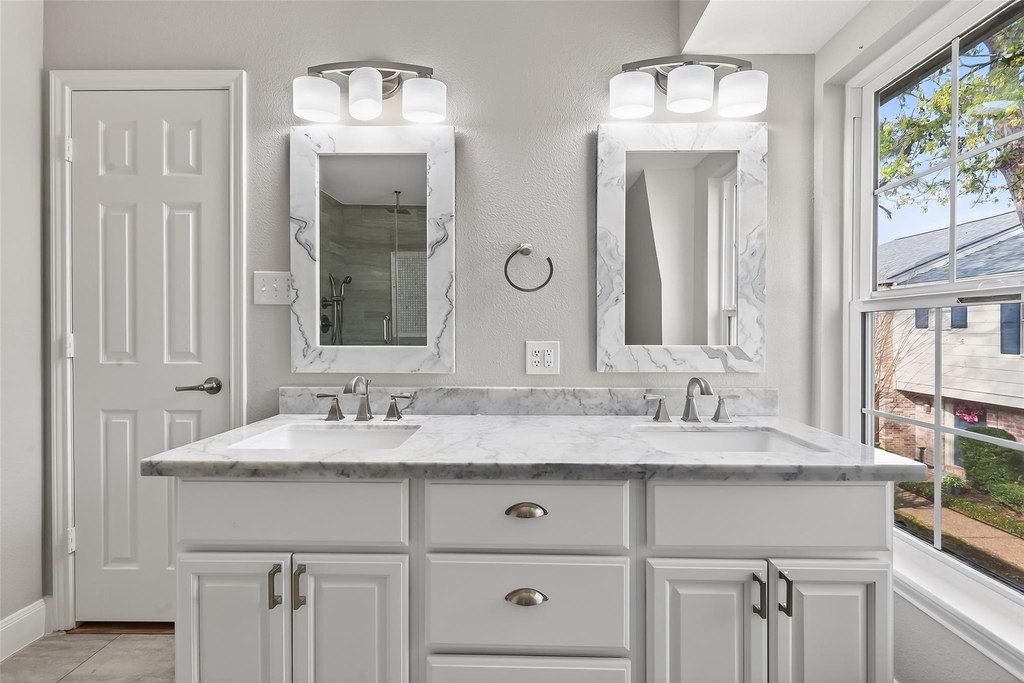 6351 Briar Rose Drive - Photo 16