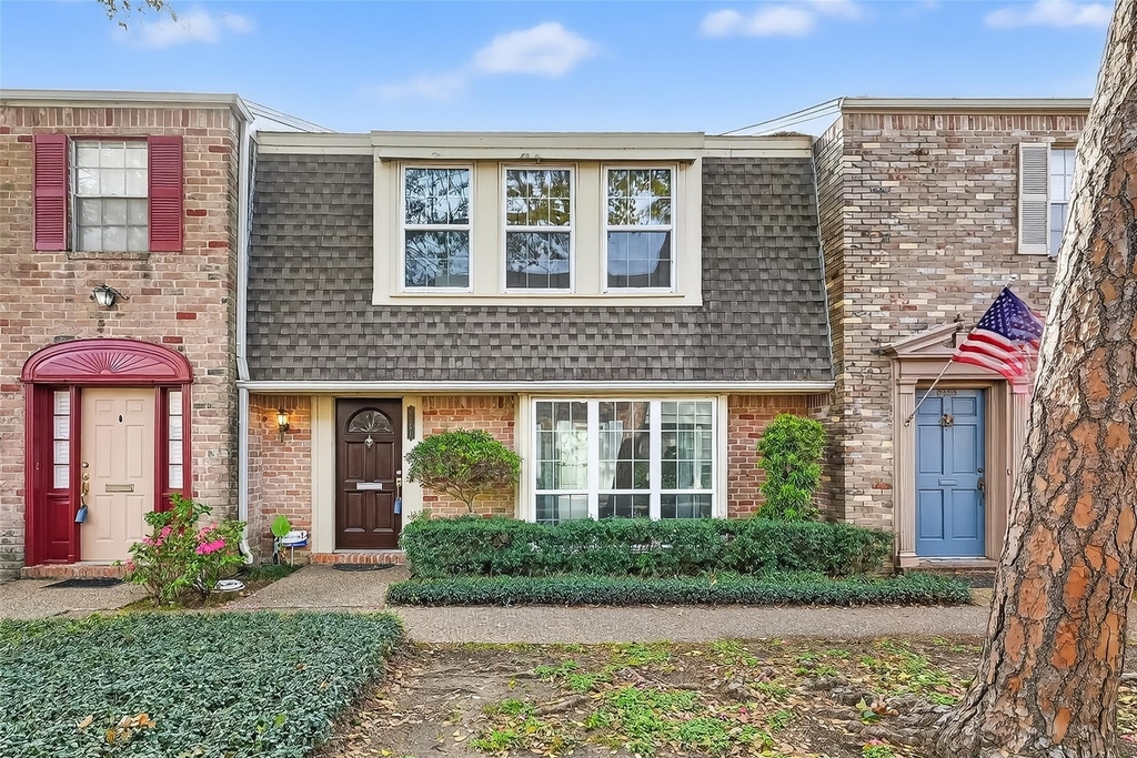 6351 Briar Rose Drive - Photo 0