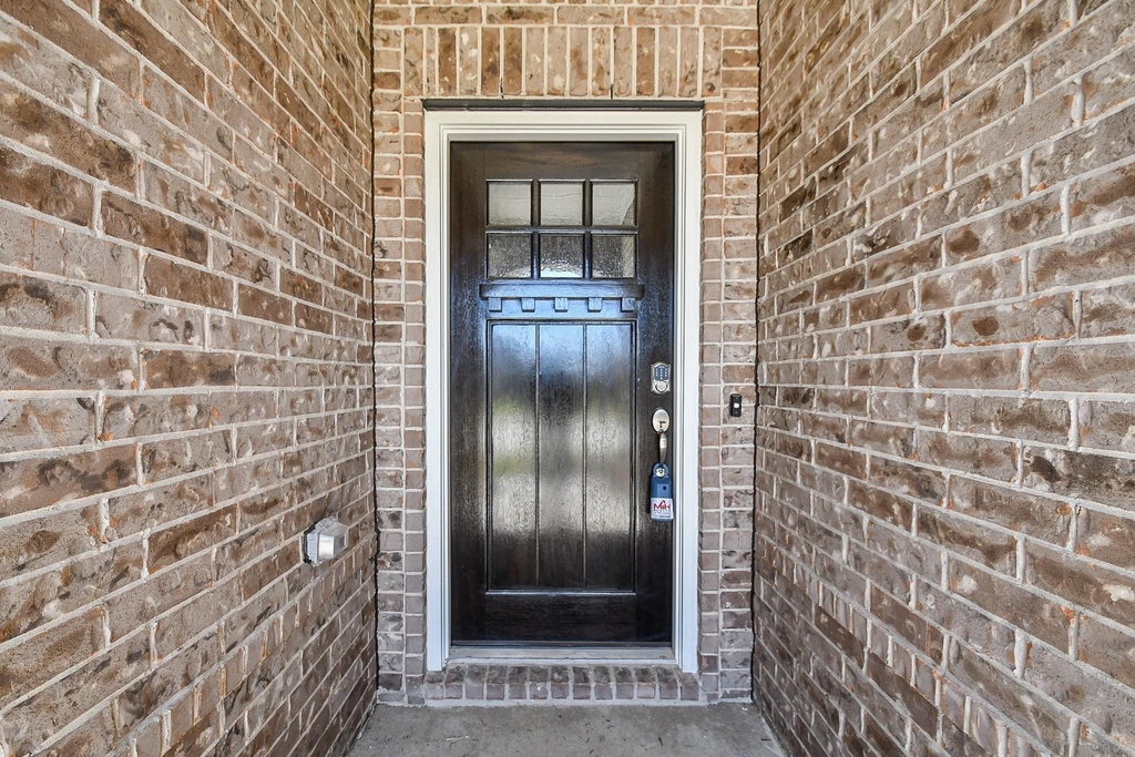 31322 Horseshoe Meadow Bend Lane - Photo 1
