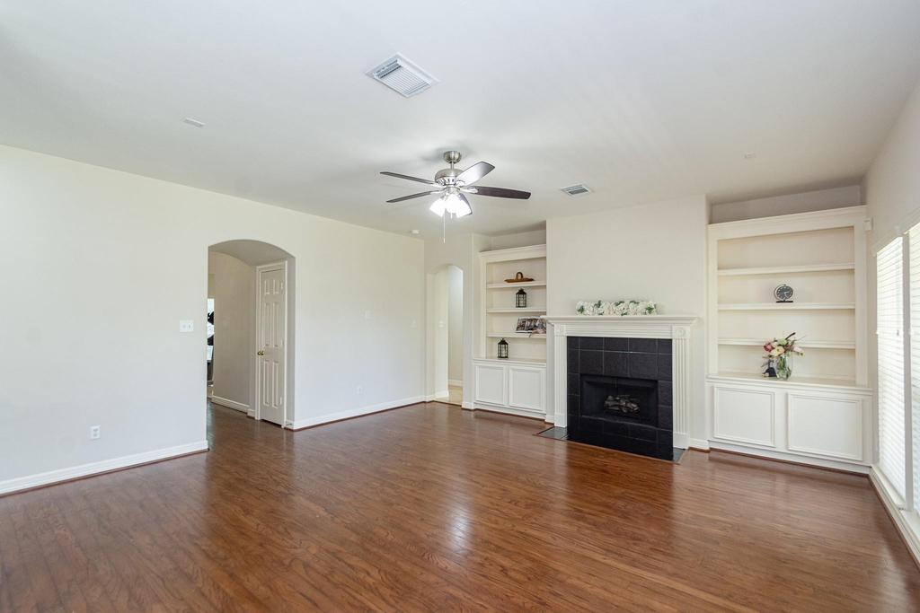 4119 Pembrooke Way - Photo 5