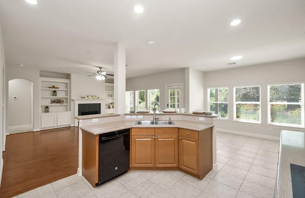 4119 Pembrooke Way - Photo 16