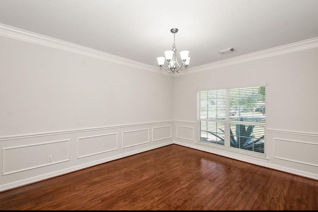 4119 Pembrooke Way - Photo 2
