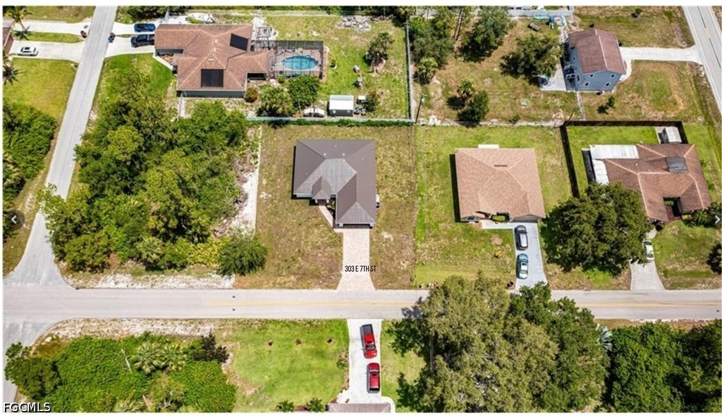 303 E 7th Street - Photo 14