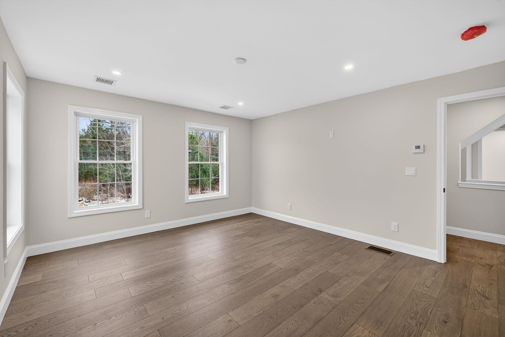 335 Raymond - Photo 30