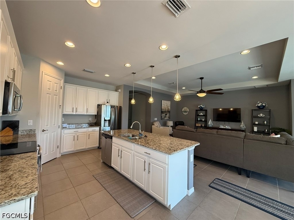 3916 King Edwards Street - Photo 16