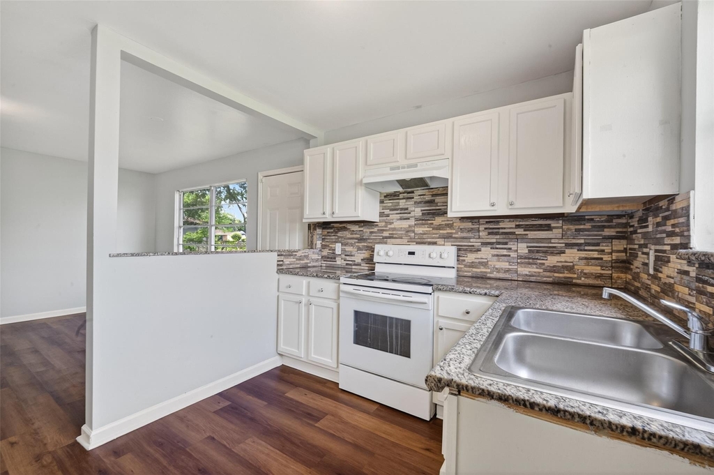 4118 Sunflower Street - Photo 12