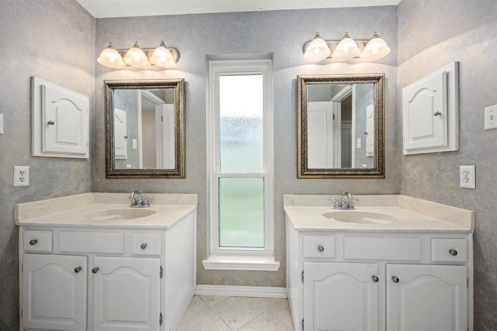 13426 Nevermore Drive - Photo 23
