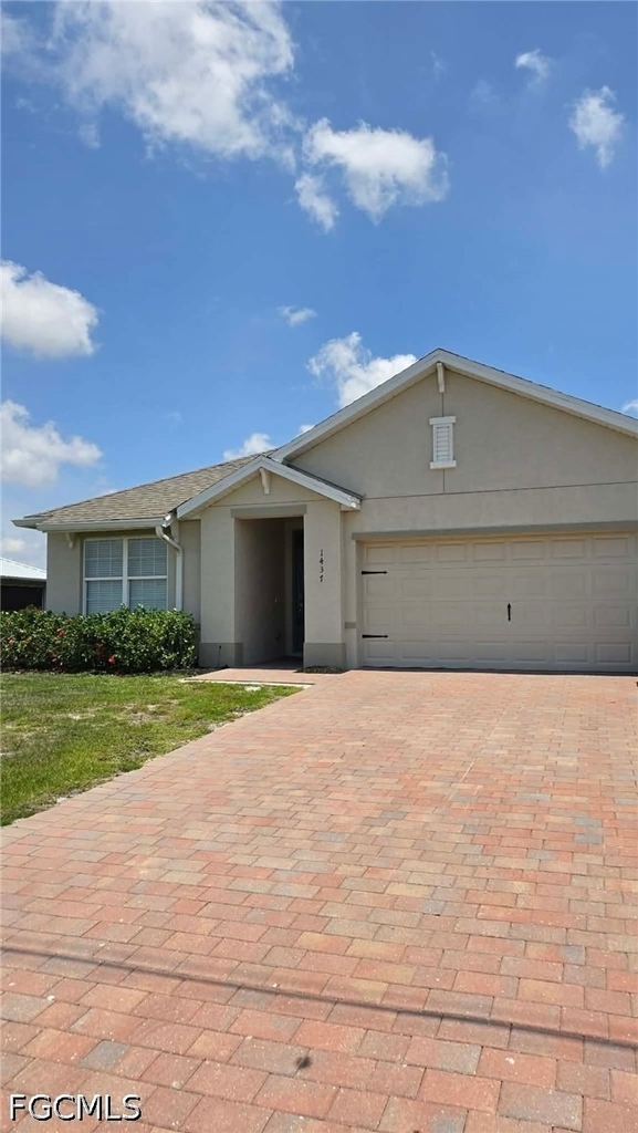 1437 Nw 31st Place - Photo 0