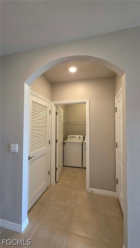 1437 Nw 31st Place - Photo 5