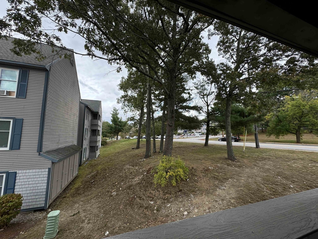 131 Eastern - Photo 15