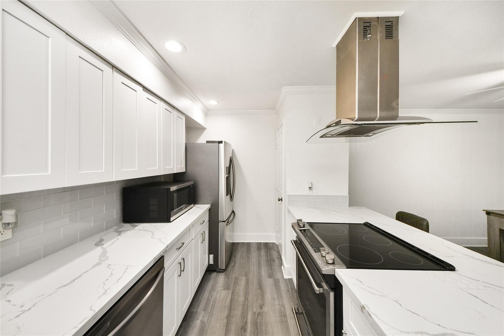 3131 Cummins Street - Photo 3