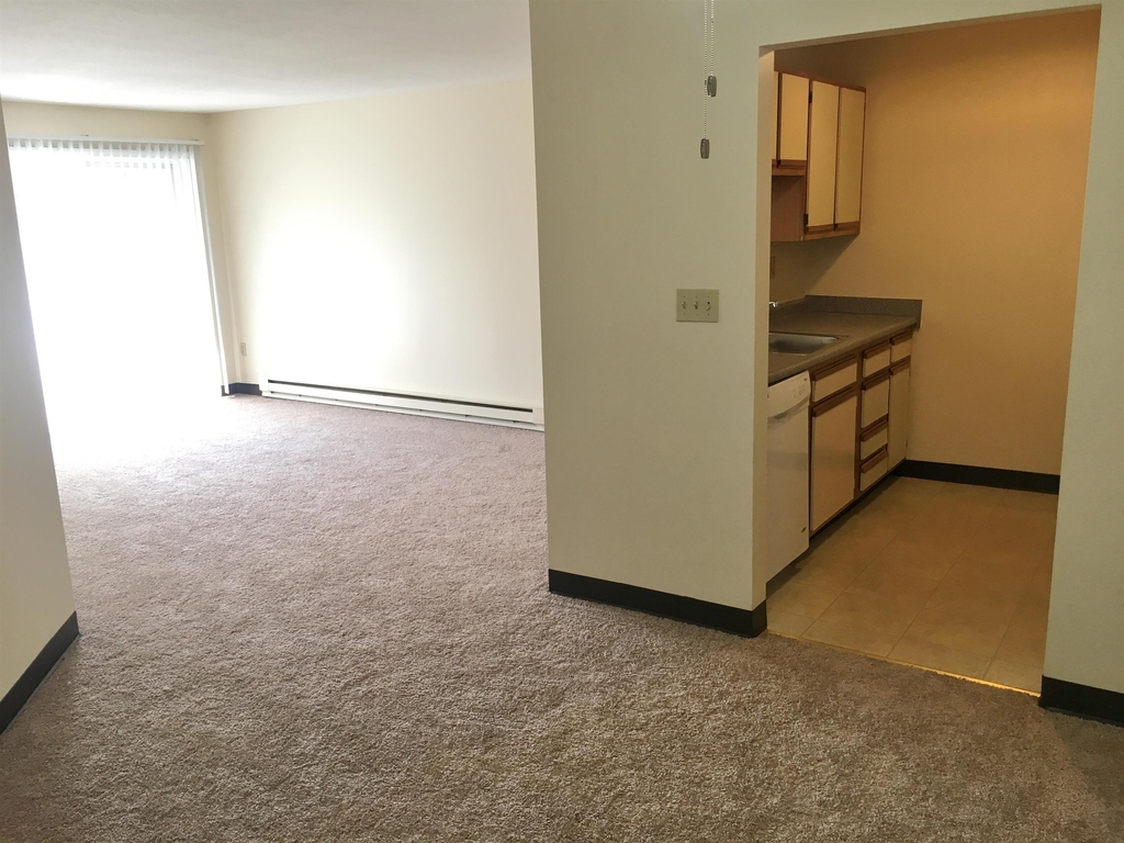 171 Eastern - Photo 14