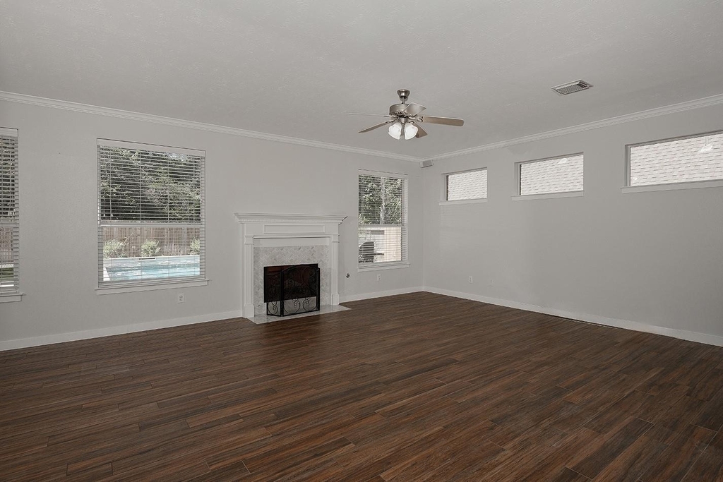 23 Shellbark - Photo 8