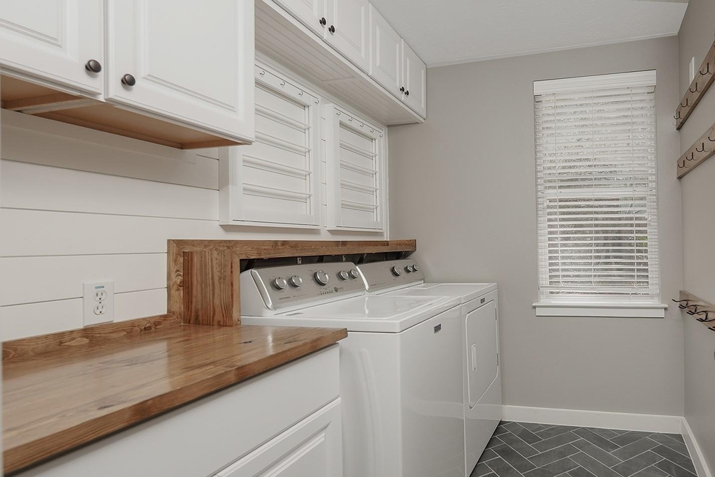 23 Shellbark - Photo 15
