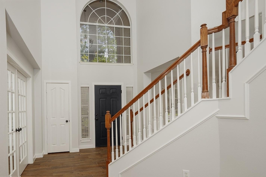23 Shellbark - Photo 3