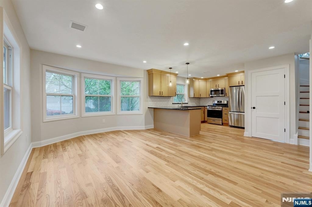 134 Johnson - Photo 6