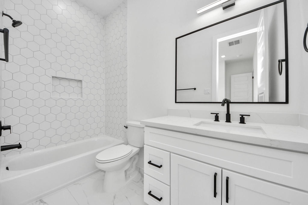 2408 Lorraine Street - Photo 33