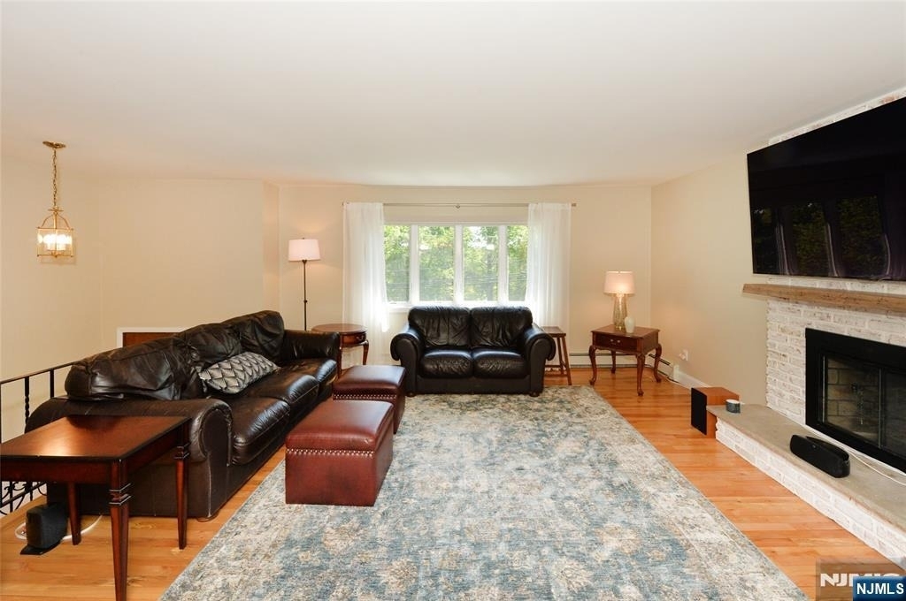 630 Van Emburgh - Photo 5