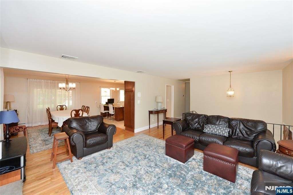 630 Van Emburgh - Photo 4