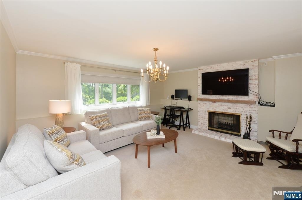 630 Van Emburgh - Photo 9