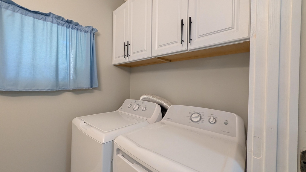 68 Charles - Photo 26
