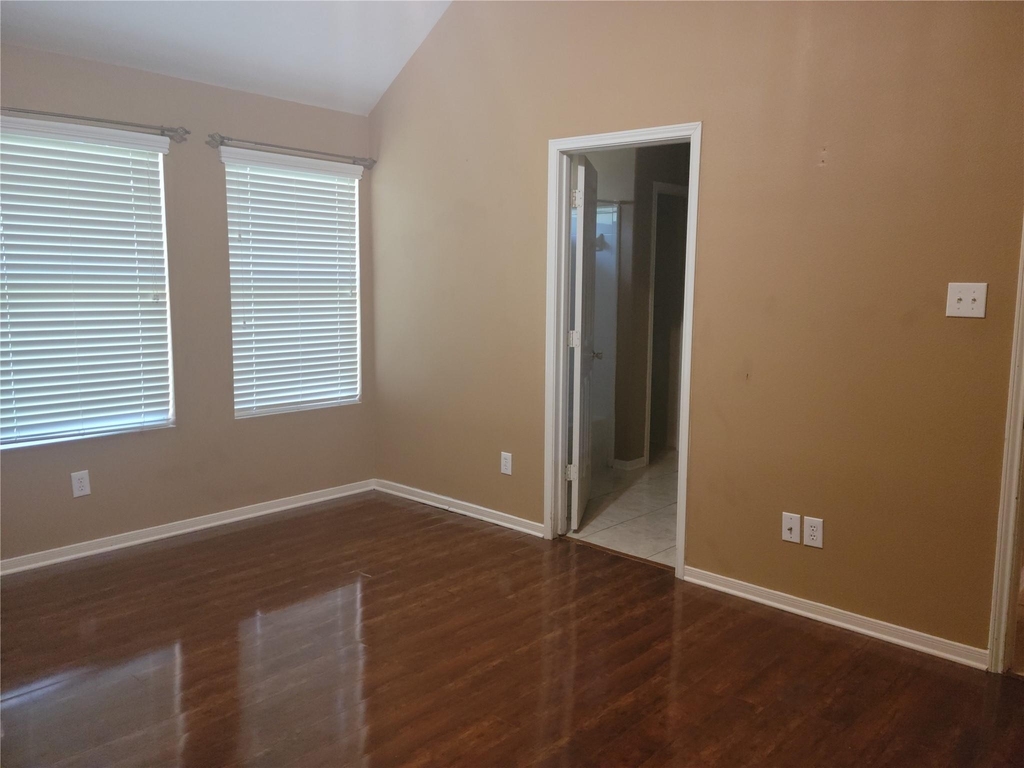 19547 Harvest Stream Way - Photo 17