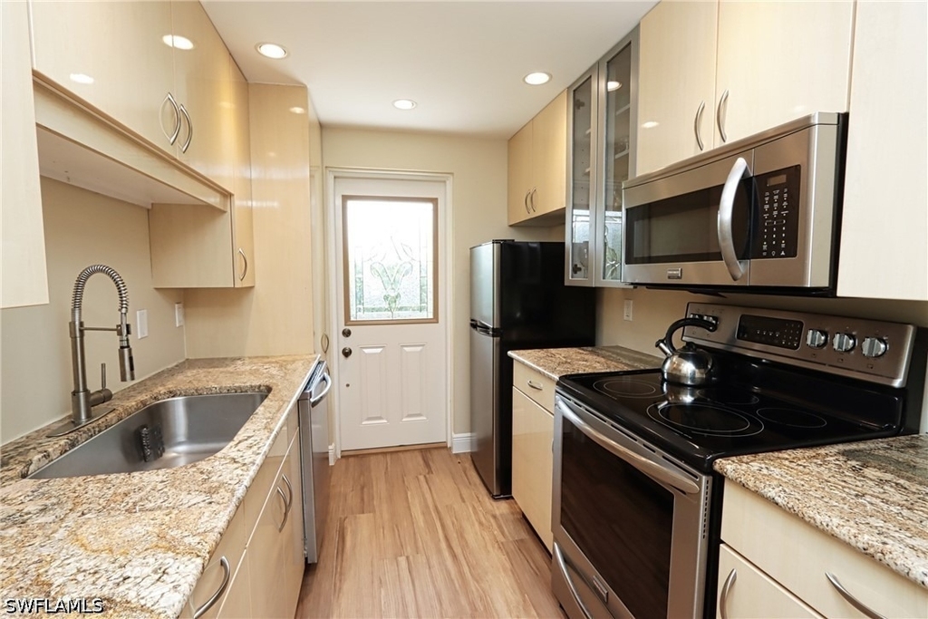 820 Ketch Drive - Photo 8
