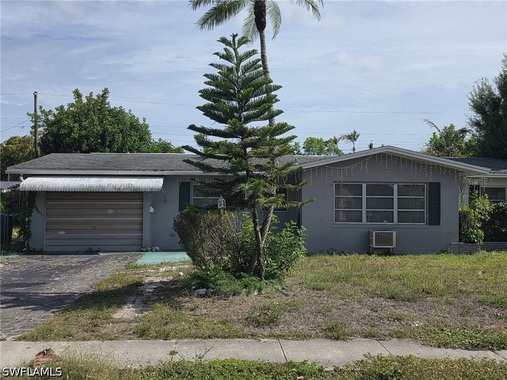 33 Broadway Circle - Photo 0