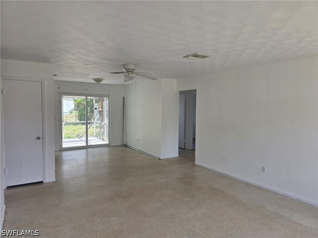 33 Broadway Circle - Photo 2