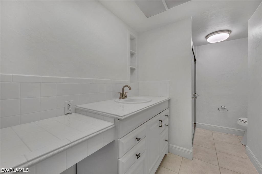 656 Binnacle Drive - Photo 14