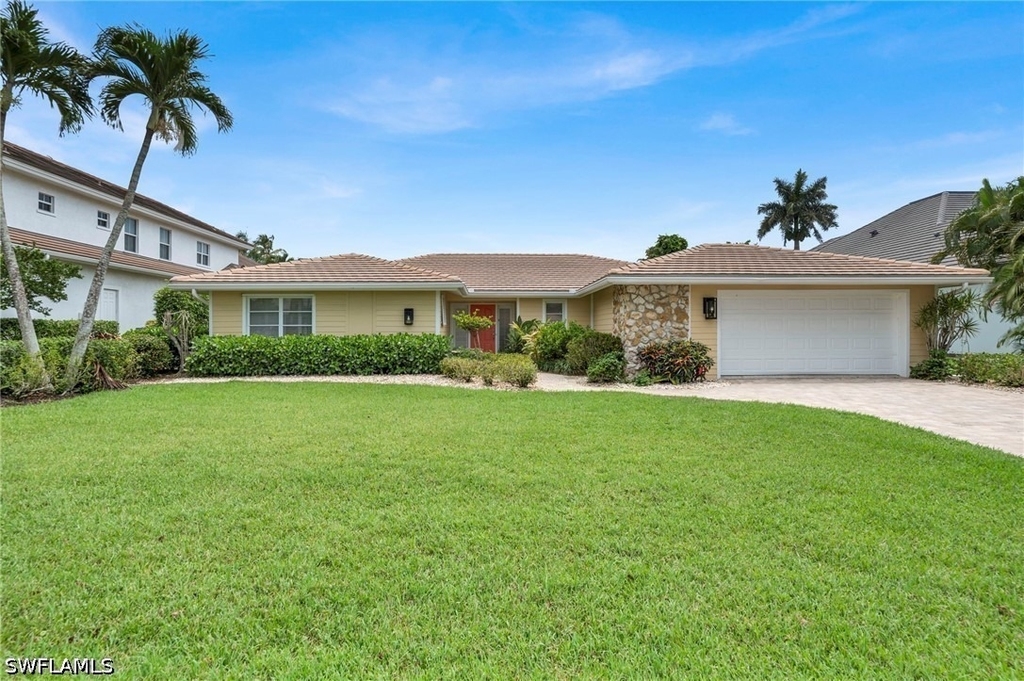 656 Binnacle Drive - Photo 0